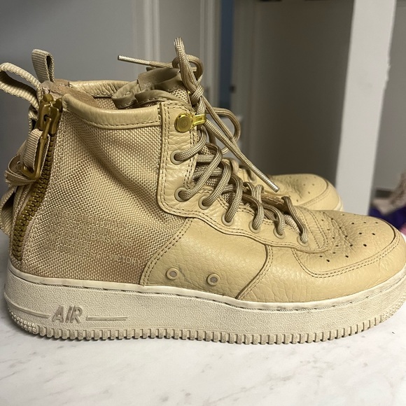 Nike SF Air Force 1 Mid Mushroom - Picture 8 of 12